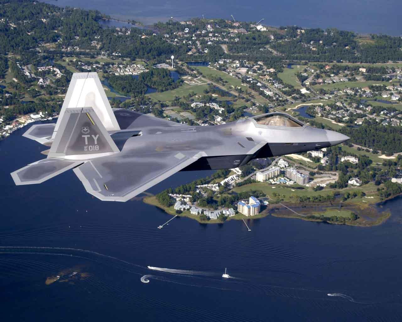 航空自衛隊一直想購買的美制F-22戰鬥機
