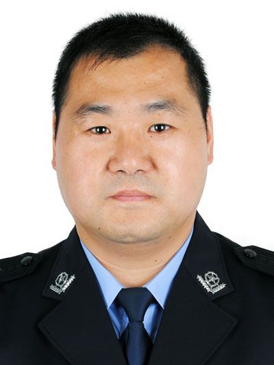 蔡國華(浙江省溫州市公安局鹿城分局黨委委員、副局長) 蔡國華(浙江省溫州市公安局鹿城分局黨委委員、副局長)