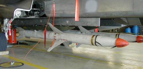 PL-16型高速反輻射飛彈
