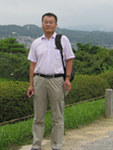 栗華益 栗華益
