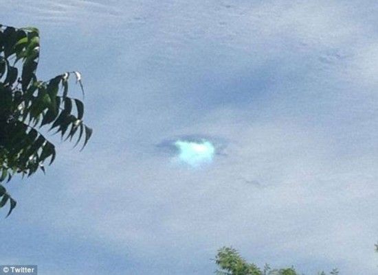 神秘空洞 神秘空洞