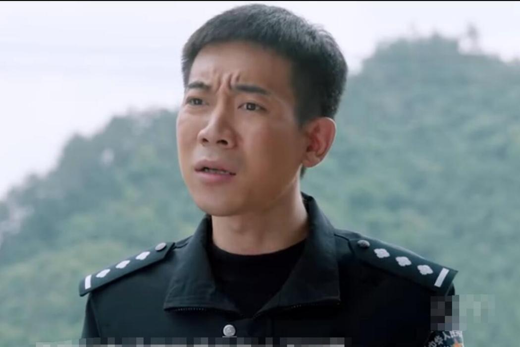李夢龍(當代農村劇《在希望的田野上》中的角色) 李夢龍(當代農村劇《在希望的田野上》中的角色)
