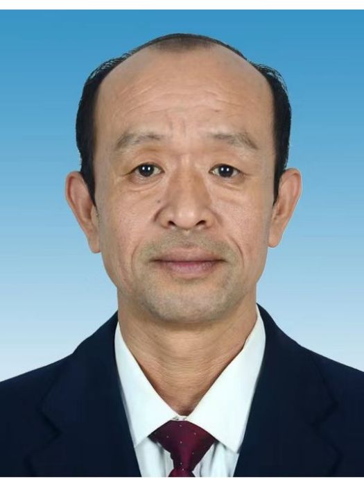 于振浩(山東省德州市夏津縣綜合行政執法局黨組成員、一級主辦) 于振浩(山東省德州市夏津縣綜合行政執法局黨組成員、一級主辦)