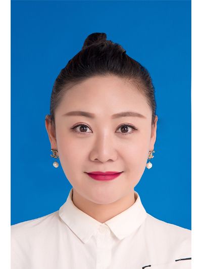 白雪(四川省成都市龍泉驛區東安街道辦事處綜合便民服務中心主任) 白雪(四川省成都市龍泉驛區東安街道辦事處綜合便民服務中心主任)