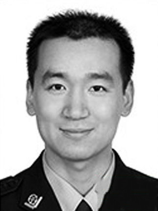 鄭國旺(天津港公安局指揮中心原副主任) 鄭國旺(天津港公安局指揮中心原副主任)