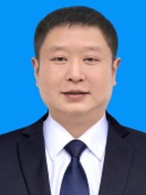 何奕(重慶市萬盛經開區叢林鎮黨委政法委員、副鎮長) 何奕(重慶市萬盛經開區叢林鎮黨委政法委員、副鎮長)