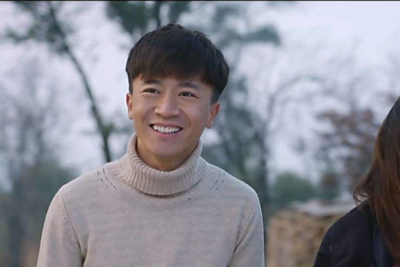 於滿倉(電視劇《木蘭媽媽》中的角色,由李冠明飾演) 於滿倉(電視劇《木蘭媽媽》中的角色,由李冠明飾演)
