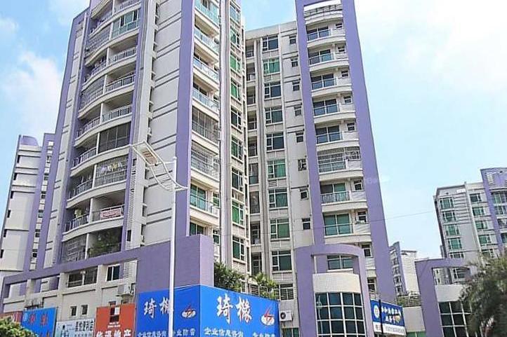 駿逸華庭 駿逸華庭