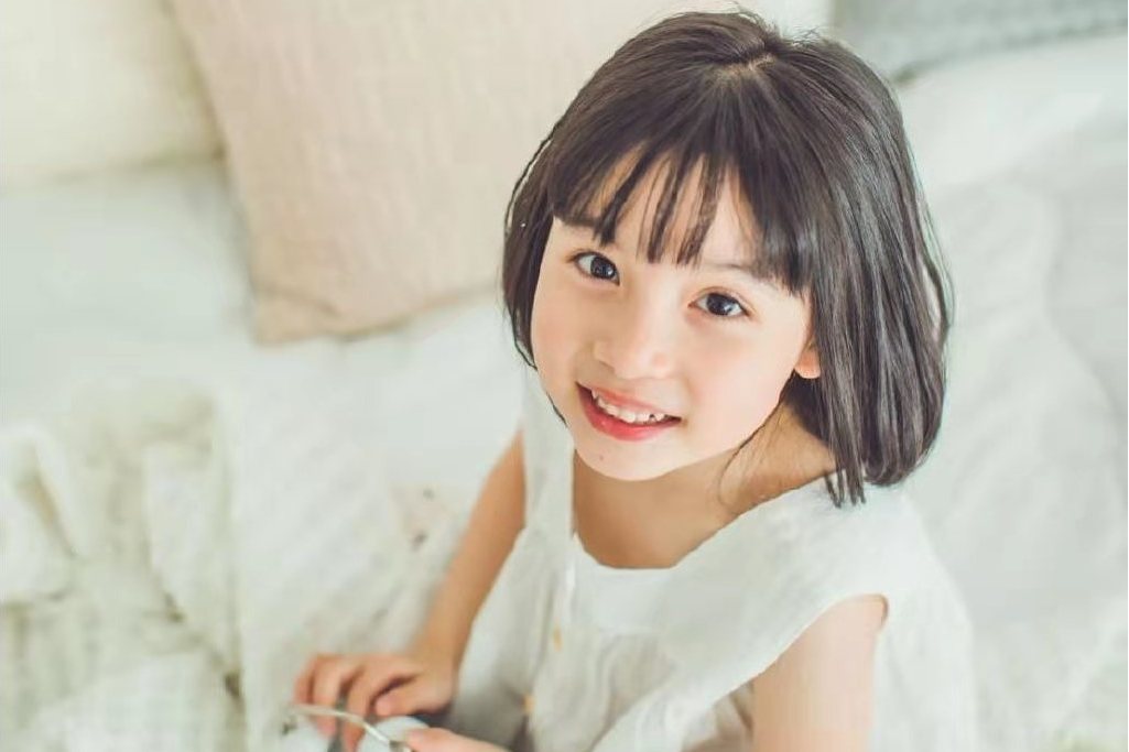 陳昱彤(中國內地女演員) 陳昱彤(中國內地女演員)