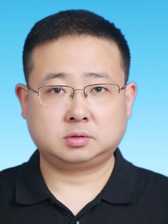 高衛國(陝西省西安市閻良區財政局黨委委員、副局長)