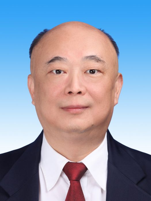 樊昆(佛山市市場監督管理局黨組成員、駐局紀檢監察組組長、三級調研員)