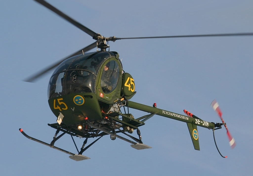 TH-55直升機