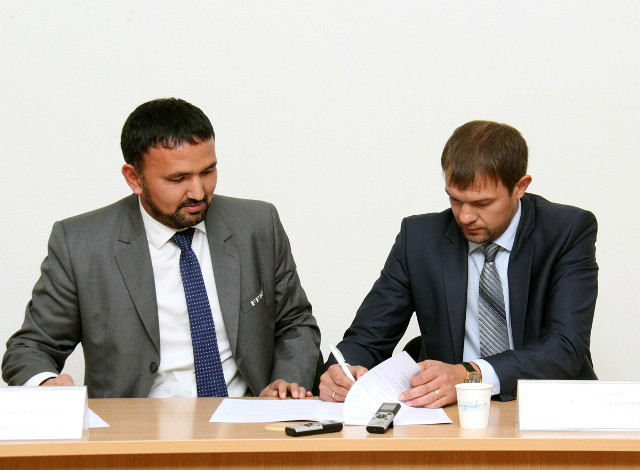 克列斯季寧與吉爾吉斯國家隊簽約