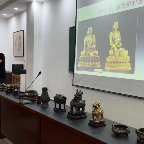 馬亞東(藝術品鑑定估價師、收藏家、古玩鑑賞家)