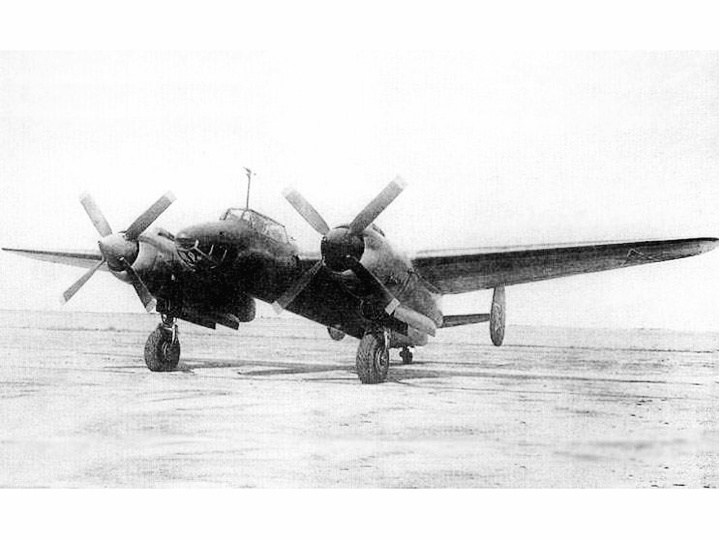 換裝了ASh-82FN發動機的圖-2S型轟炸機