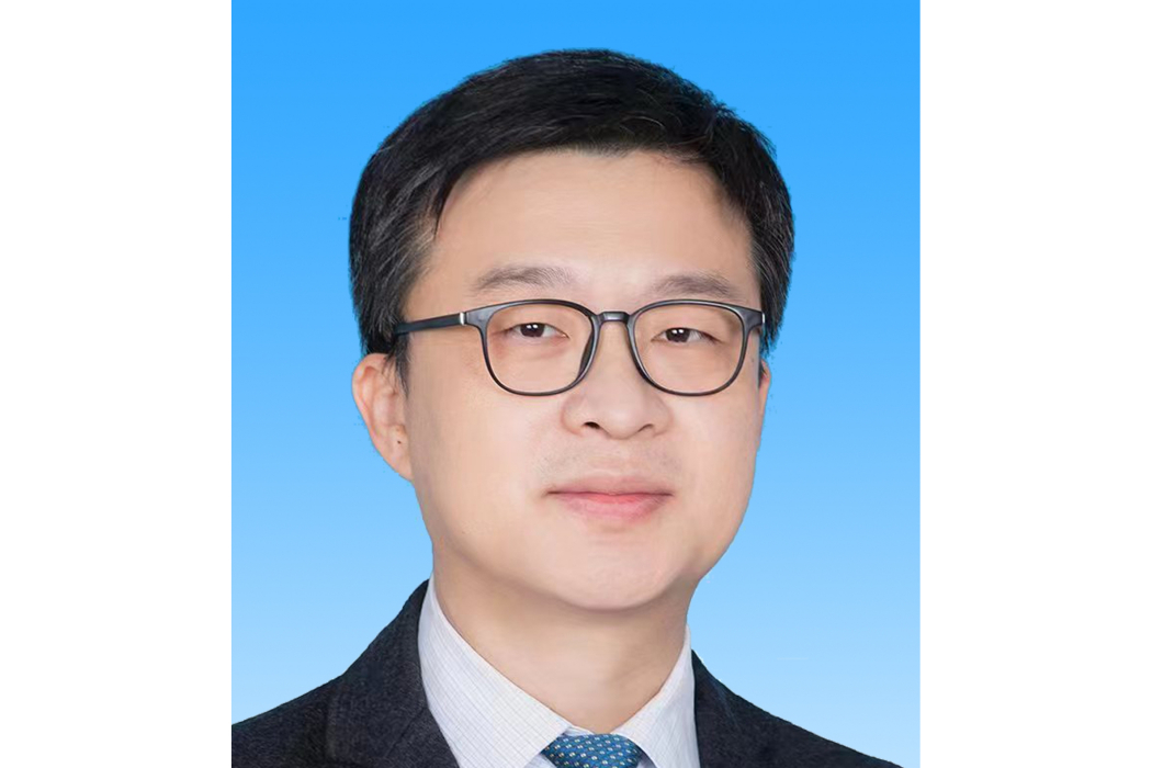 青格勒圖(中國人民大學黨委常委、黨委組織部部長、黨委統戰部部長) 青格勒圖(中國人民大學黨委常委、黨委組織部部長、黨委統戰部部長)