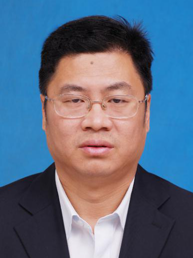 梁濤(黑河市委統戰部副部長、市工商聯黨組書記) 梁濤(黑河市委統戰部副部長、市工商聯黨組書記)