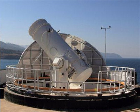 一米新真空太陽望遠鏡