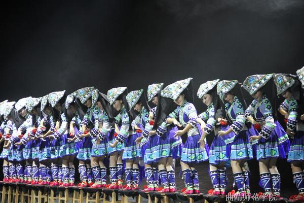 古莫(現代詩歌)
