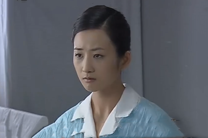 張小英(年代劇《我們像葵花》中的角色) 張小英(年代劇《我們像葵花》中的角色)