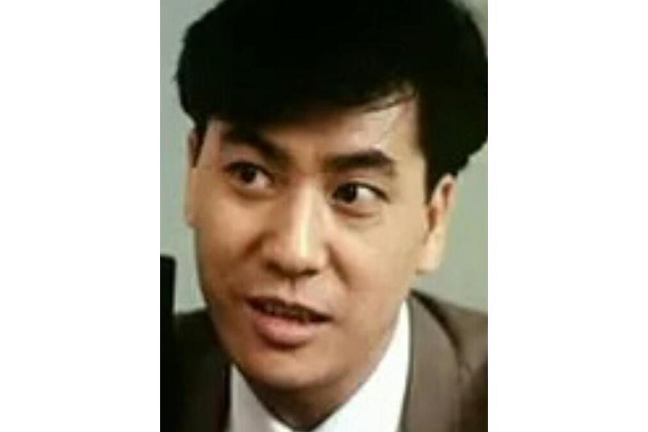何民居 何民居
