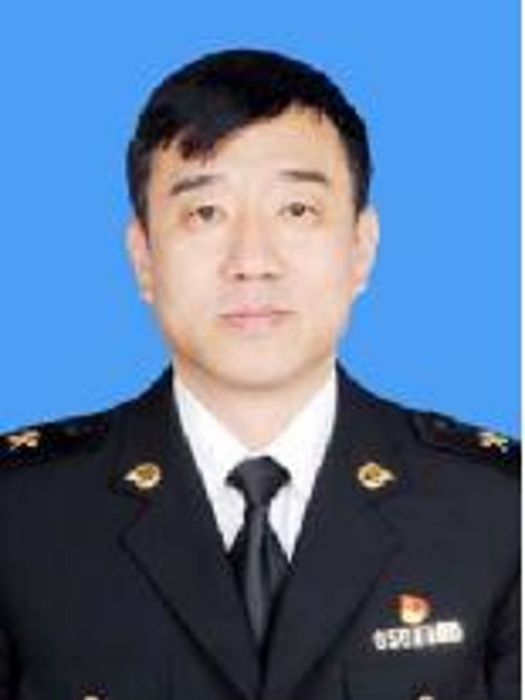 張潮(江門海關政治部主任、黨委委員) 張潮(江門海關政治部主任、黨委委員)