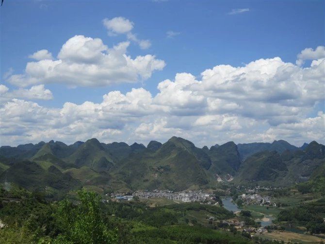拉烈鎮 拉烈鎮
