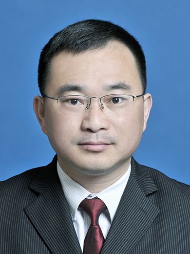 陳小明(安徽省懷寧縣教育局黨委書記、局長) 陳小明(安徽省懷寧縣教育局黨委書記、局長)