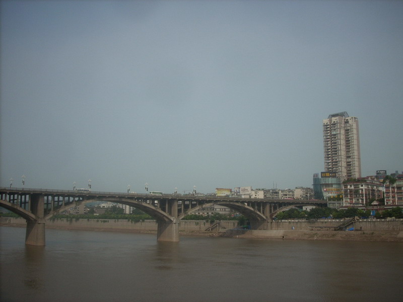 瀘州沱江二橋