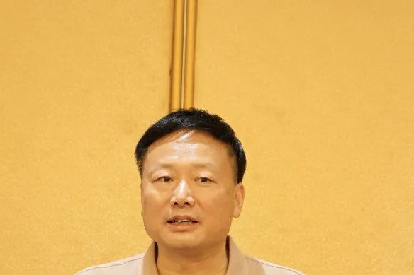 張建成(中共安徽省駐穗單位黨委專職副書記) 張建成(中共安徽省駐穗單位黨委專職副書記)