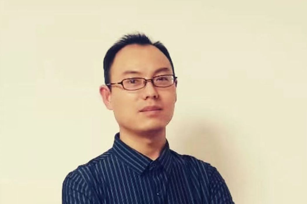 張立峰(陝西青年職業學院公共英語教研室副主任) 張立峰(陝西青年職業學院公共英語教研室副主任)