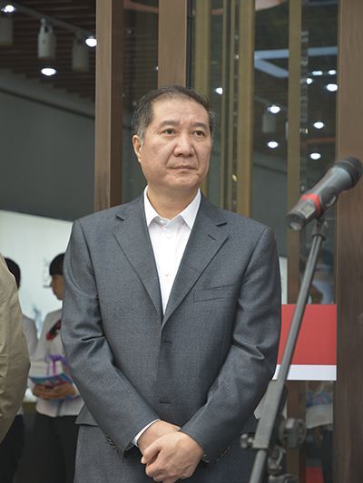 張軍良(河北出版傳媒集團有限責任公司原總經理) 張軍良(河北出版傳媒集團有限責任公司原總經理)