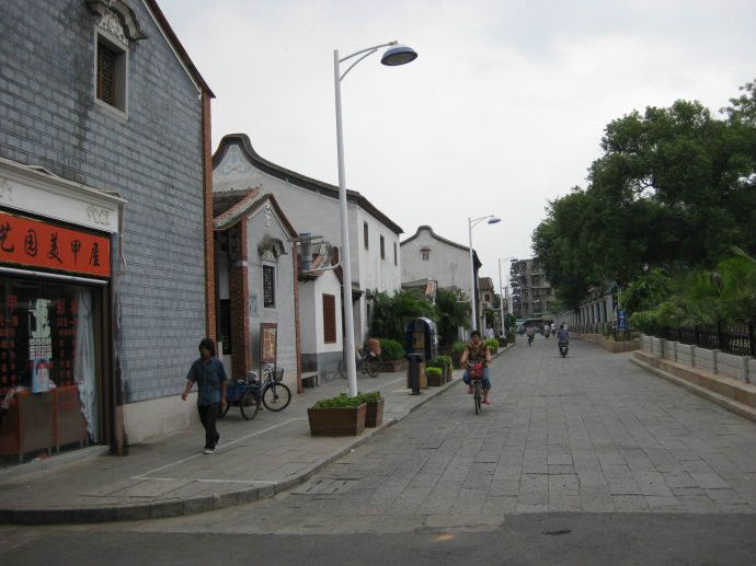 芳華橫路 芳華橫路