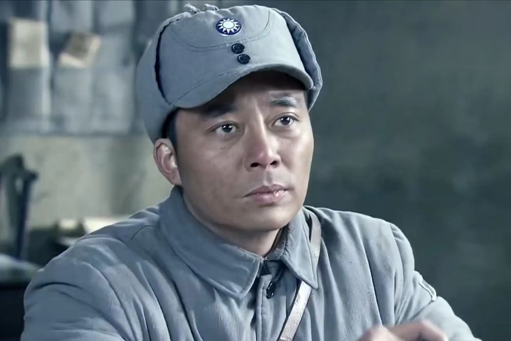 韓東(抗戰劇《尖刀出鞘》中的角色) 韓東(抗戰劇《尖刀出鞘》中的角色)