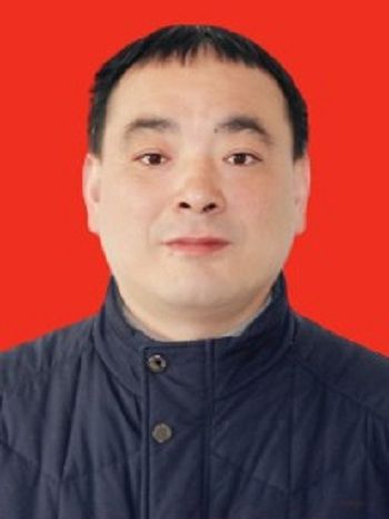 胡浩(安徽省安慶市宜秀區農業農村局黨委委員、副局長) 胡浩(安徽省安慶市宜秀區農業農村局黨委委員、副局長)
