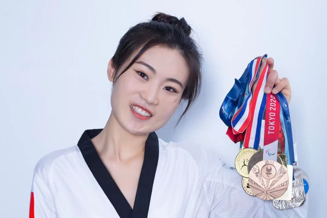 李羽潔 李羽潔