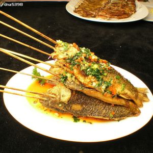 拆凍鯽魚