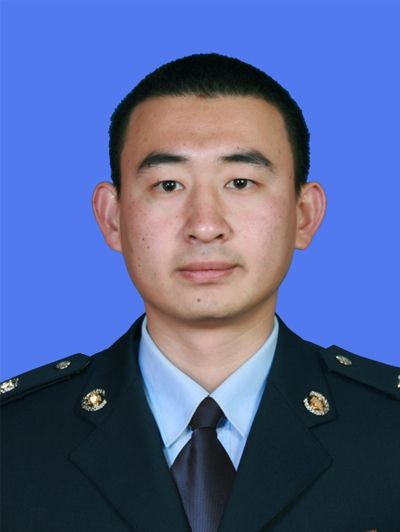 湯浩(雲南省紅河哈尼族彝族自治州建水縣稅務局黨委委員、副局長) 湯浩(雲南省紅河哈尼族彝族自治州建水縣稅務局黨委委員、副局長)