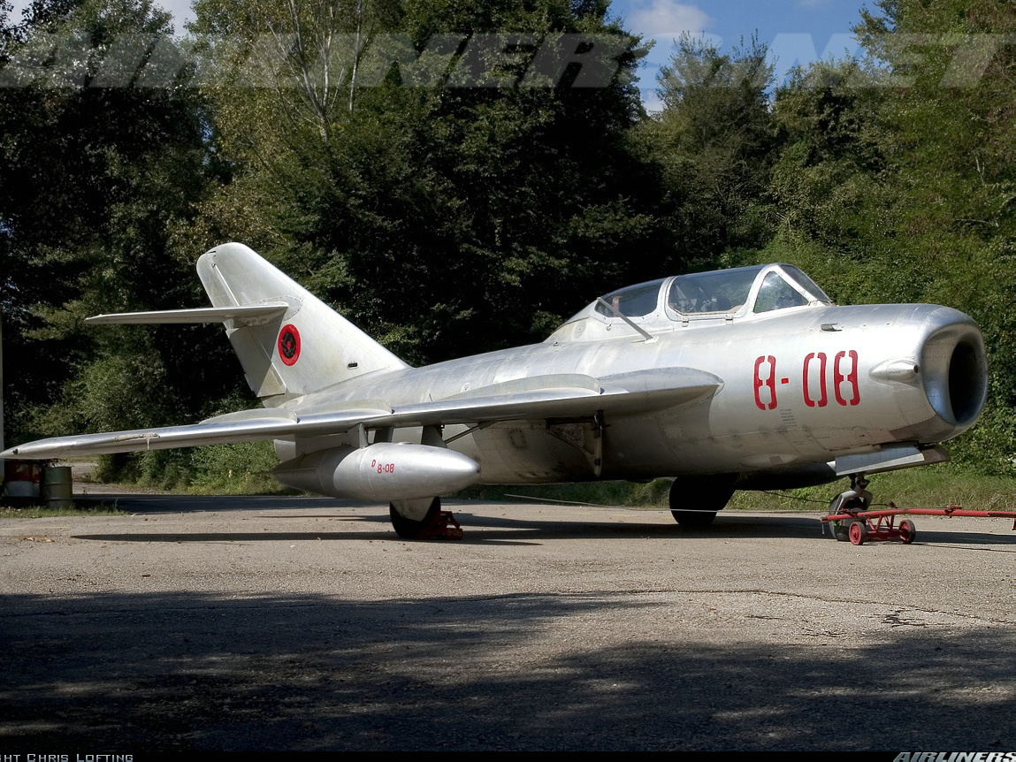 出口阿爾巴尼亞的殲教-5（FT-5）飛機