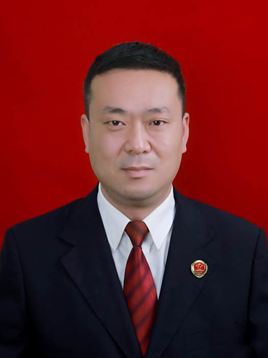 周廣育 周廣育