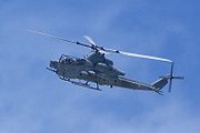 AH-1Z“蝰蛇”（英語：AH-1Z