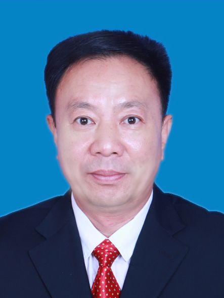 李鐵成(河南省鄭州市航空港經濟綜合實驗區八千辦事處黨工委委員、人大工委主任) 李鐵成(河南省鄭州市航空港經濟綜合實驗區八千辦事處黨工委委員、人大工委主任)