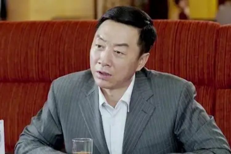 孫旭東(電視劇《我的博士老公》中角色) 孫旭東(電視劇《我的博士老公》中角色)