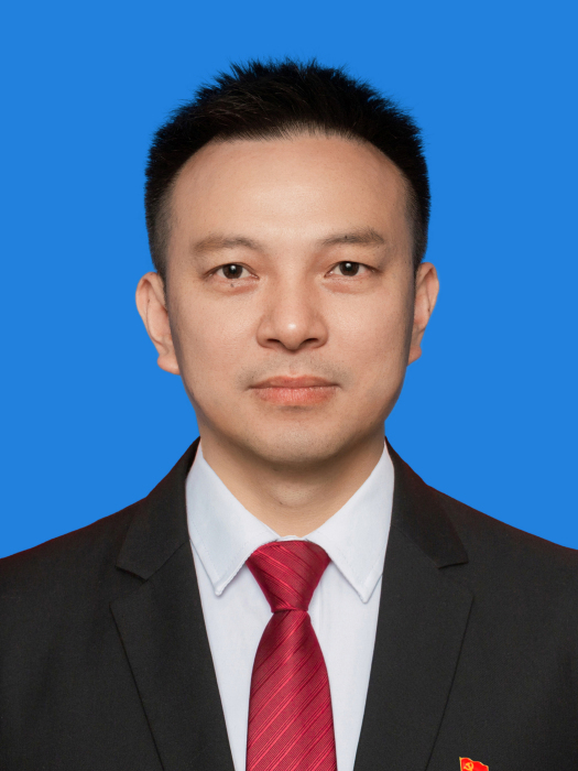 陳治國(湖南省長沙市瀏陽市工業和信息化局黨組書記、局長) 陳治國(湖南省長沙市瀏陽市工業和信息化局黨組書記、局長)