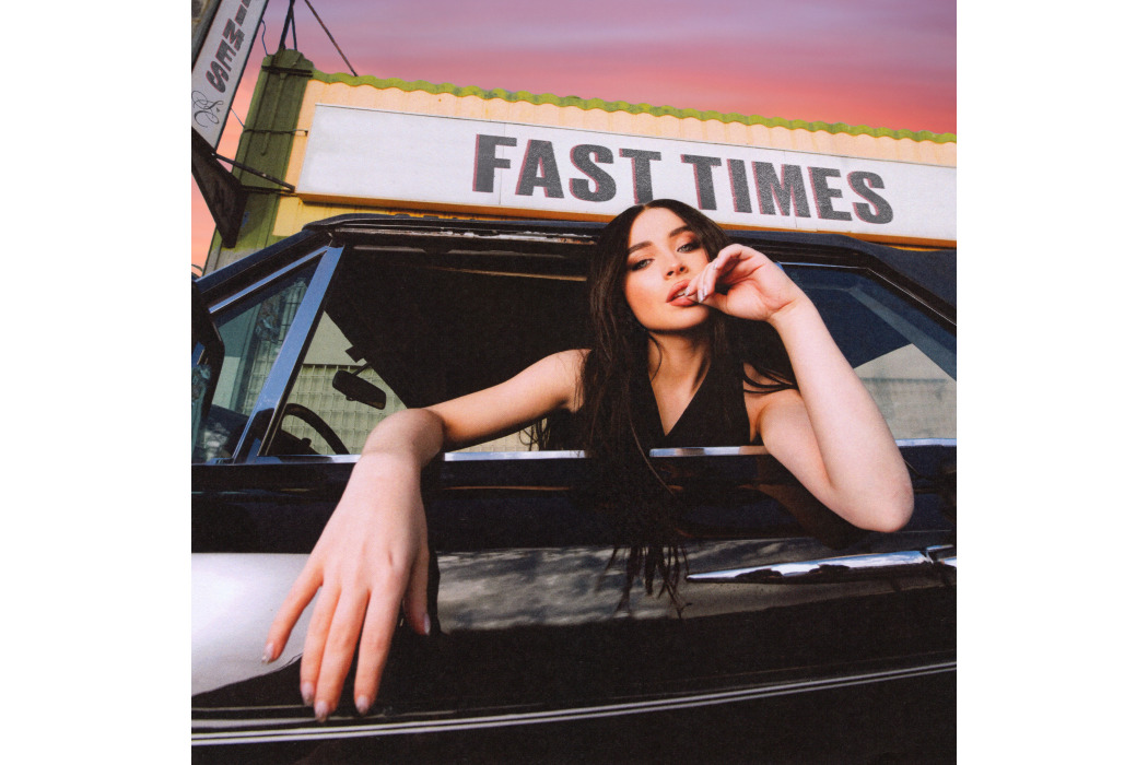 Fast Times(2022年塞布麗娜·卡彭特演唱歌曲) Fast Times(2022年塞布麗娜·卡彭特演唱歌曲)
