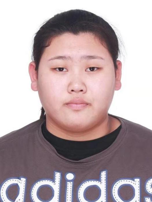 李閆(中國女子舉重運動員) 李閆(中國女子舉重運動員)