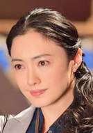 美女與男子