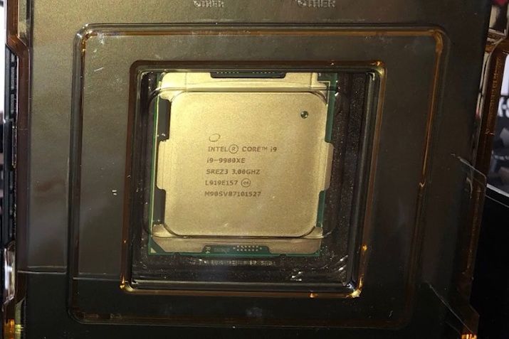 Intel 酷睿i9 9980XE Intel 酷睿i9 9980XE