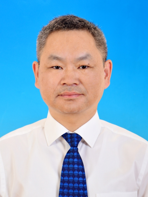 舒輝(浙江省杭州市臨安區青山湖街道黨工委委員、紀工委書記) 舒輝(浙江省杭州市臨安區青山湖街道黨工委委員、紀工委書記)