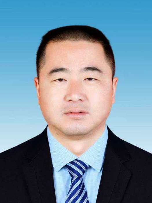 侯豐(阿壩州金川縣委常委、縣委辦主任) 侯豐(阿壩州金川縣委常委、縣委辦主任)